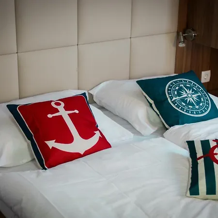 Sh Porto 1 Floating House, Marina * Portoroz